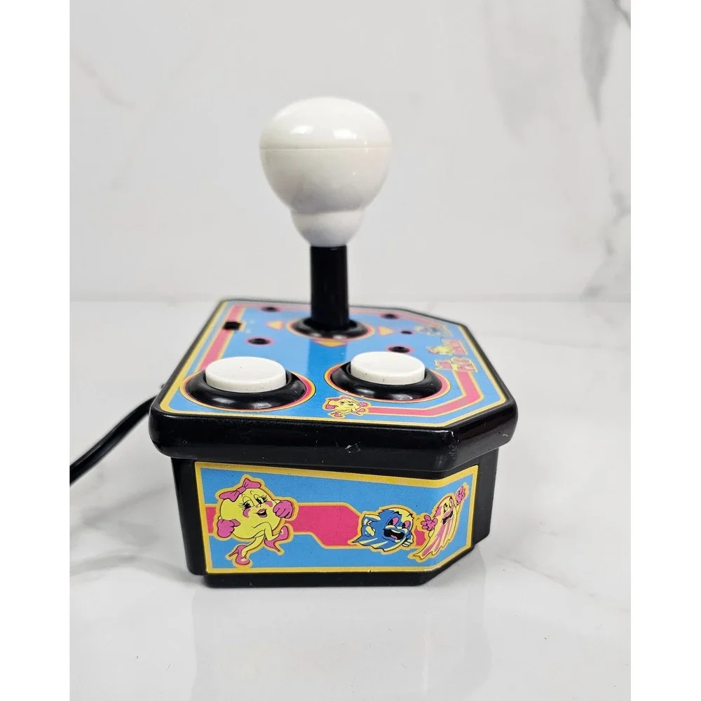 1993 Bandai Namco Ms. Pac-Man TV Plug & Play Video‎ Classic Arcade Game System